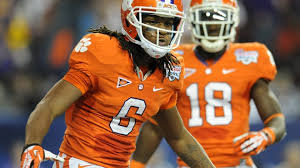 Former Clemson star DeAndre Hopkins expected to join Georgia Tech staff, per report