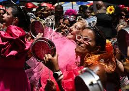 Blocos no Rio de Janeiro: de Simpatia é Quase Amor a Monobloco, veja onde pular até após o Carnaval
