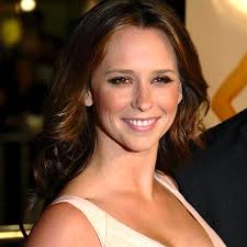 50 interesting facts about Jennifer Love Hewitt, How she came into showbiz, what movie roles she ... - jennifer_love_hewitt_lf2_-square-jpg