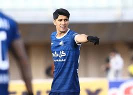 رونمایی از دومین خرید تابستانی پرسپولیس؛ هافبک سابق تراکتور در تهران