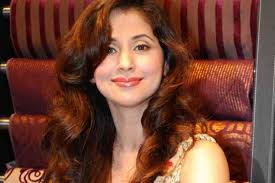 urmila matondkar साठी प्रतिमा परिणाम