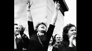 Image result for hitler at napoleon's tomb