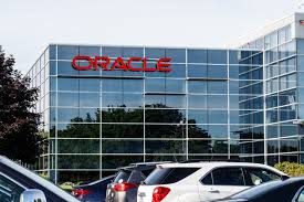 Oracle plans massive $50B debt-and-equity raise; shares up (ORCL:NYSE)