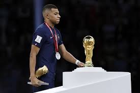 فرنسا تدخل كأس العالم 2026 بسلاح النجوم وخبرة ديشان