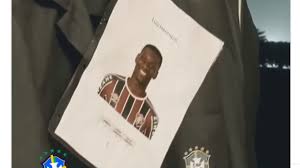 Luiz Henrique aparece com camisa do Fluminense em vídeo da Seleção Brasileira; vídeo