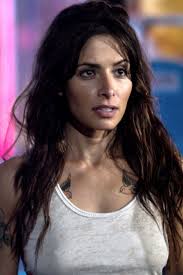 Sarah Shahi stars as Lisa Bobo in Warner Bros. Pictures&#39; Bullet to the Head (2012). To fit your screen, we scale this picture smaller than its actual size. - bullet-to-the-head-image07