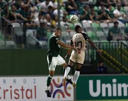 Goiás vence ABECAT em casa e assume liderança de grupo no Campeonato Goiano