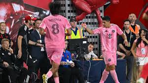 Video: Luis Suárez cobra penal a lo Panenka y logra el 2-1 de Inter Miami sobre Pumas UNAM en la Leagues CUP 2025