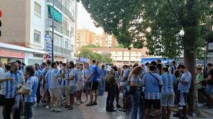 Ambientazo en La Rosaleda en la previa del primer partido de la temporada