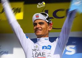 Isaac del Toro repite podio y sube al tercer lugar de la clasificación en Tour de Francia