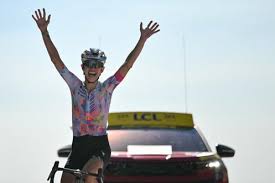 Tour de France Femmes 2026 : Katarzyna Niewiadoma dompte le mont Ventoux, et s’empare du maillot jaune, à deux jours de l’arrivée à Nice