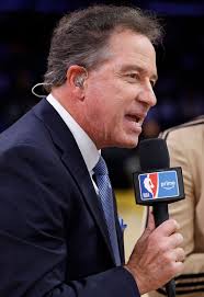 Kevin Harlan's Broadcasting Journey: Contracts, Travel, and Legacy