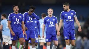 Uma década após título histórico, Leicester vive crise e luta contra queda para terceira divisão inglesa