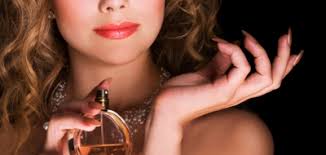 Image result for menggunakan parfume