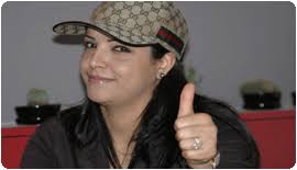 Alors que sa carrière n&#39;a même pas encore débuter, la jeune chanteuse tunisienne, Emna Fakher, n&#39;a plus le droit de se produire sur scène et ce dans tout le ... - 2042702485_1