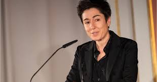 Dunja Hayali erhält Morddrohung - und wird für furchtlose Reaktion gefeiert - FOCUS online