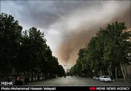 نتیجه تصویری برای طوفان تهران را درنوردید