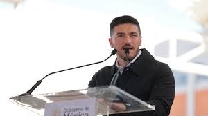 Samuel García rechaza portada de Reforma que lo vincula a presunta red de lavado de dinero