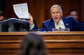 GOP senator compares Kristi Noem's DHS leadership to that time she shot her own dog