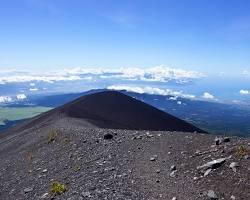 Image of Mount Fuji mountain peak