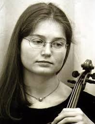 Ruth Bohn, Violine. studierte bei Urs Stiehler und Dorothea Ebert in München ...
