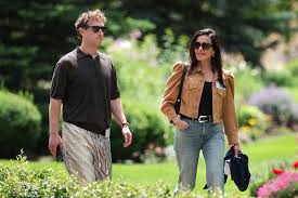 Bloomberg Reveals Why Zuckerberg's AI Empire Can't Scale Without Kioxia's $10 Billion US IPO