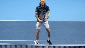 Australian Open R2 previews and predictions: Machac vs. Tsitsipas, Mensik vs. Jodar