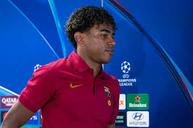 🚨 Barcelona v Feyenoord: Hansi Flick's line-up is in — Yahoo Sports