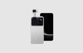 Honor Launches Robot Phone in China With a 200MP Moving Camera