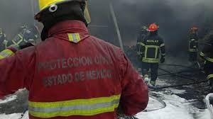 Muere una persona y hay seis lesionados tras explosión de una camioneta en Edomex