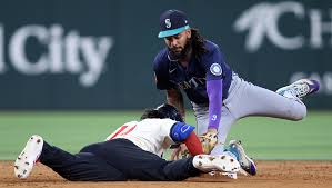 What’s at stake in Mariners’ series vs AL West-leading Rangers