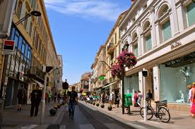 boulevard de la croisette cannes ile ilgili görsel sonucu