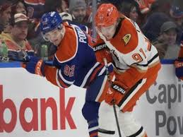 Ducks centre Carlsson's size, skill draw comparisons with Draisaitl