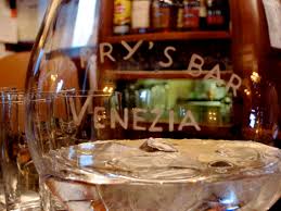 images?q=tbn:ANd9GcTKOeuRWYT9tWiioR_-7T1oLbPZOu2-dy3opSgtLEHB3Ln0-uvqdQ