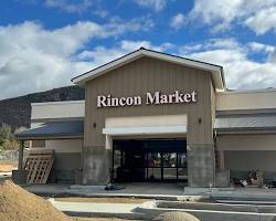 Image of Rincon Market, Carpinteria, California