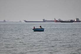 Tensions Flare in Strait of Hormuz: Ship Seizures and Rising Concerns