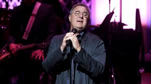 3 Vince Gill Songs That Continued the Tradition of Great Country Tearjerkers
