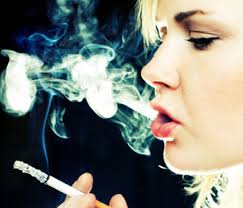 Women Smokers Have It Worse Than Men, Specialists Claim - Women-Smokers-Have-It-Worse-Than-Men-Specialists-Claim-2