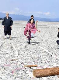 ナウル共和国の伝統競技「クルドゥガ」で交流…広報連携協定結ぶ三重・御浜町で大会（読売新聞オンライン）