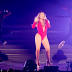 Mariah Carey embraces 'diva' role in Blaisdell opener