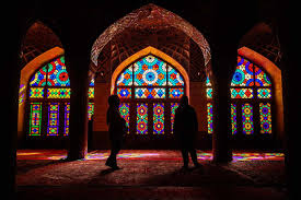 Nasir-ol-Molk Mosque in shiraz, Iran. ile ilgili görsel sonucu