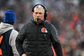 Jim Schwartz resigns as Browns DC after being passed up for team's head-coaching job