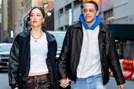 Pete Davidson and Elsie Hewitt Spotted on Courtside Date Night