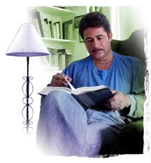 Resultado de imagen para autor del cuento el vampiro vladimiro