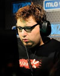 MajOr, Windy, Princess, Terran, Kitty or just Juan Carlos Tena Lopez, this man is known by many names. He now sides with ROOT, home to players like Destiny, ... - Majormlgcol11