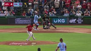 Kyle Schwarber hace historia con 4 jonrones en paliza de los Phillies - Imagen principal del artículo