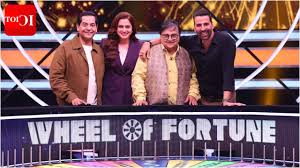 Wheel Of Fortune: Ayesha Khan makes Akshay Kumar perform the 'Shararat' hook step; Dhurandhar stars Gaura