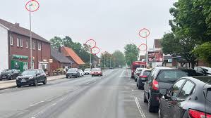 Soll Nienburg ein Licht aufgehen? Darum leuchteten am Vormittag in vielen Straßen die Laternen