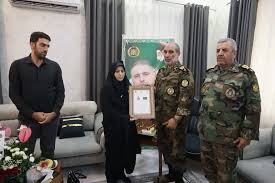 ابلاغ درجه سرتیپی «شهید جعفرزاده » به خانواده شهید