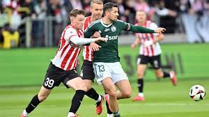 Ekstraklasa: Cracovia schlägt Legia, Tumulte nach dem Spiel! - Imagen principal del artículo